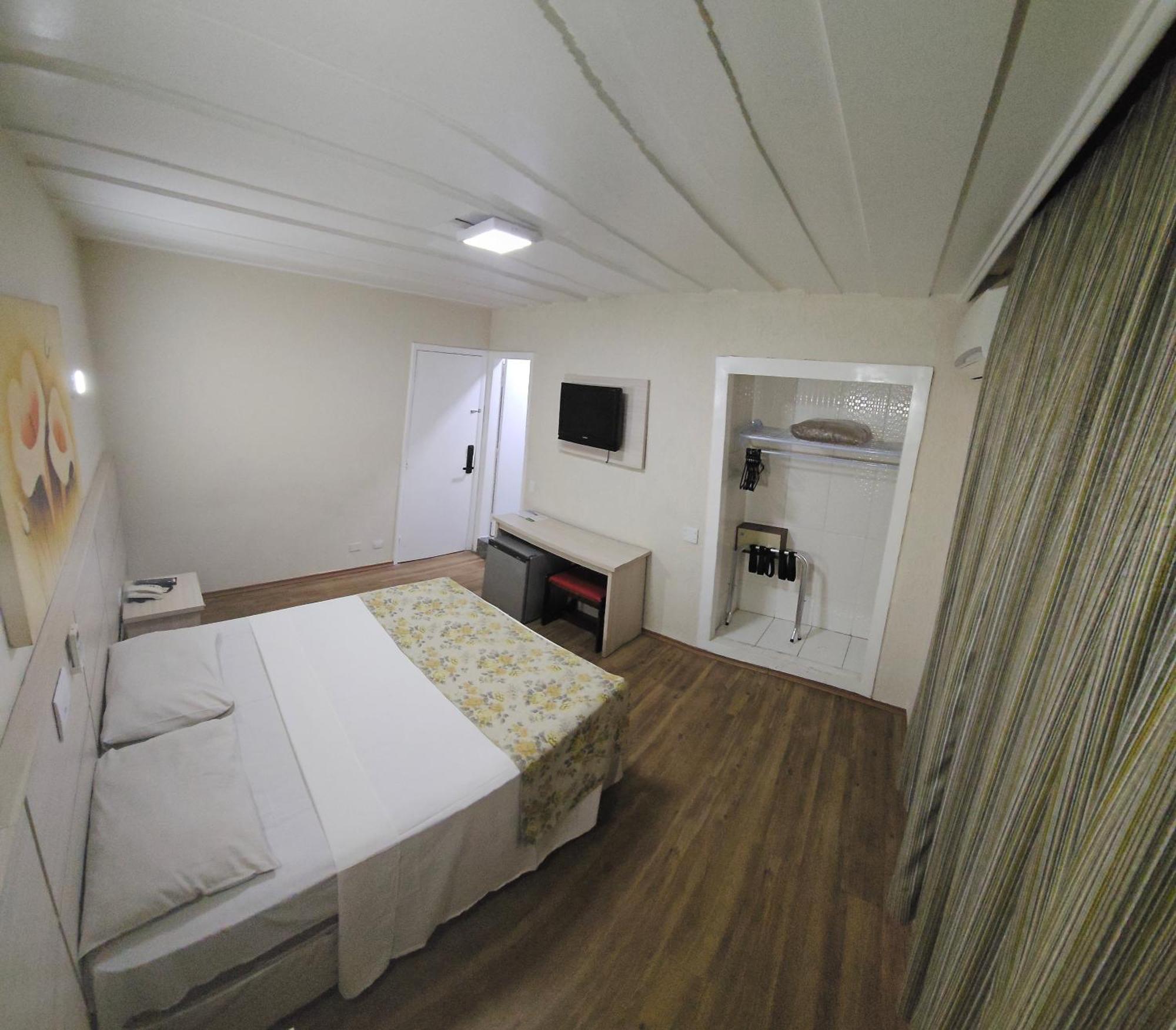 Hotel Euro Suite Sao Paulo By Nacional Inn - A 600 Metros Da Rua 25 De Marco Eksteriør bilde