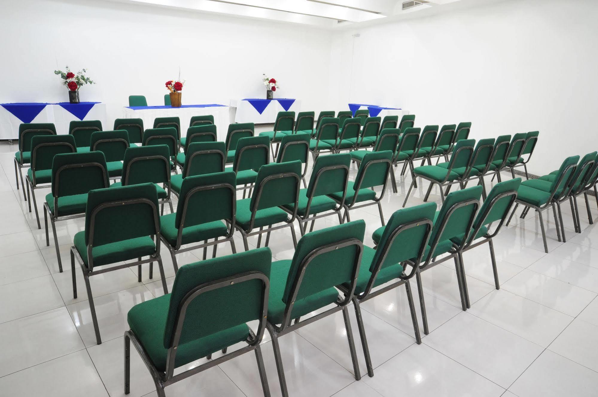 Hotel Euro Suite Sao Paulo By Nacional Inn - A 600 Metros Da Rua 25 De Marco Eksteriør bilde